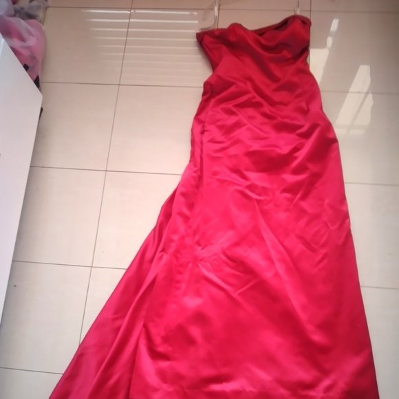 David's Bridal Dresses & Skirts - SILKY RED PROM AND BRIDESMAID DRESS